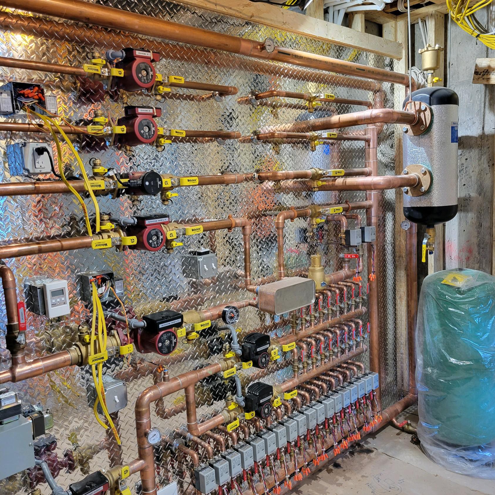 portfolio-05 562352214-122146967240638697-4623103199609152071-n